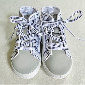 NWOT Carter’s high tops